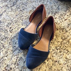 Toms size 8